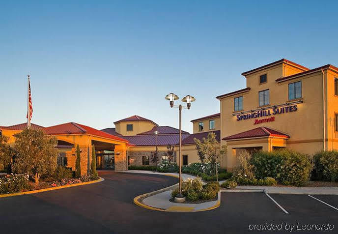 Springhill Suites Napa Valley Exterior photo