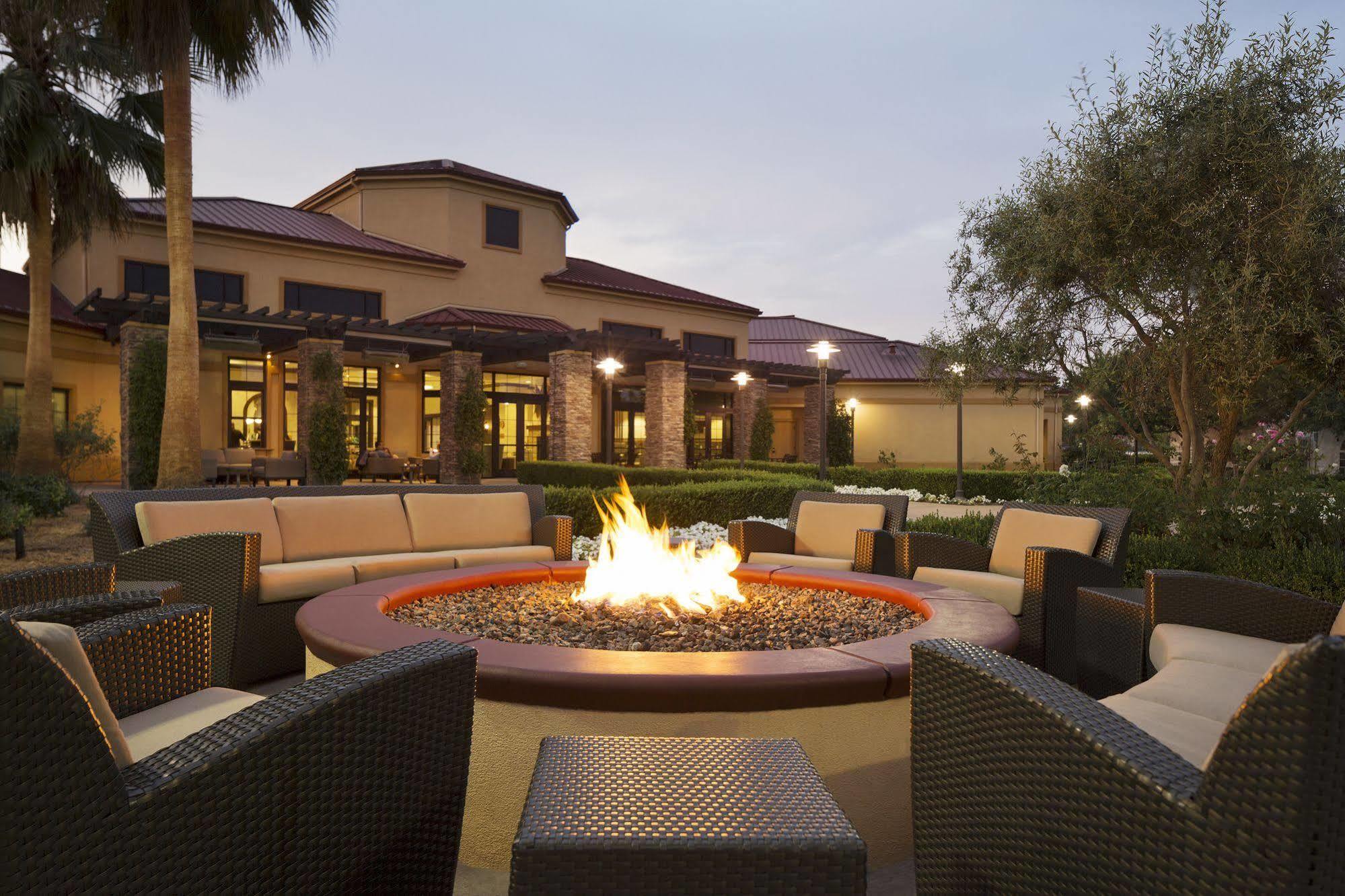 Springhill Suites Napa Valley Exterior photo